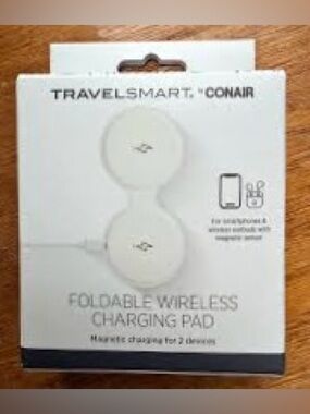 Conair TravelSmart Foldable Wireless Charging Pad